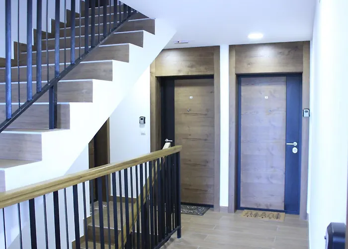 Dobro Dosli U Carne Vrhove! *